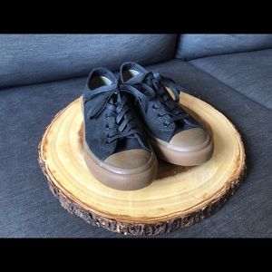 P.F. Flyers Men’s size 7 / women’s size 8.5